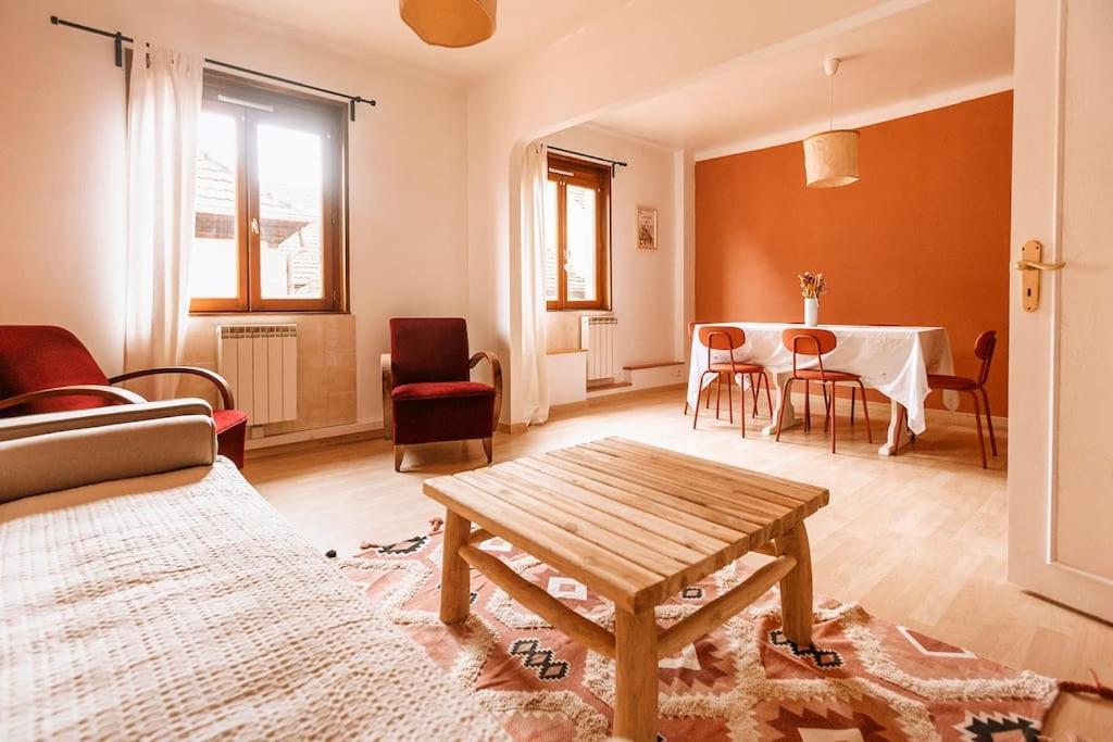 Logement Sur La Route Des Vins Gueberschwihr Luaran gambar